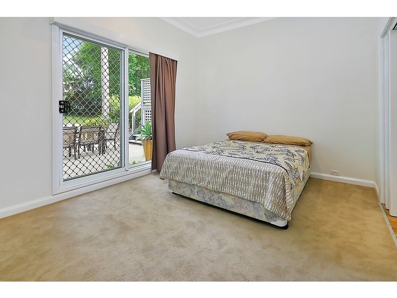 15 Grand Ave, West Ryde NSW 2114