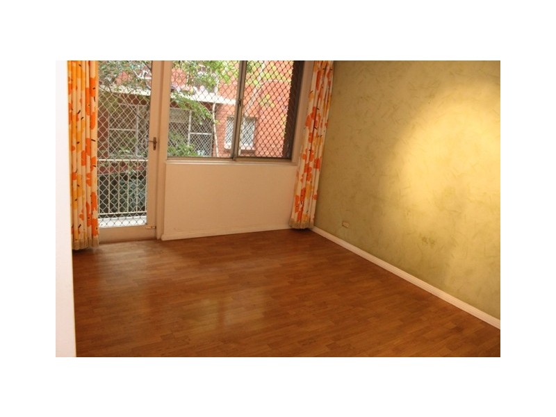 2/38 Meadow cres, Meadowbank NSW 2114