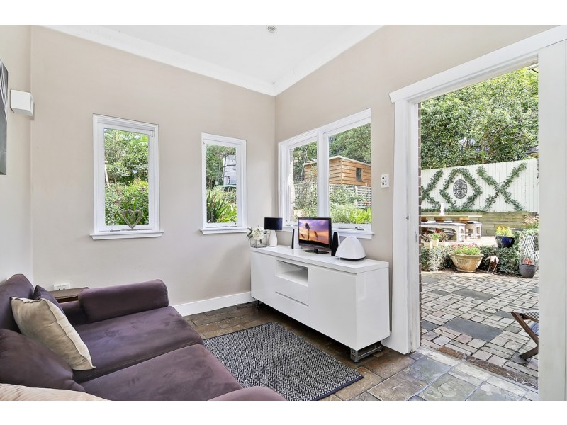 50 Simla Rd, Denistone NSW 2114