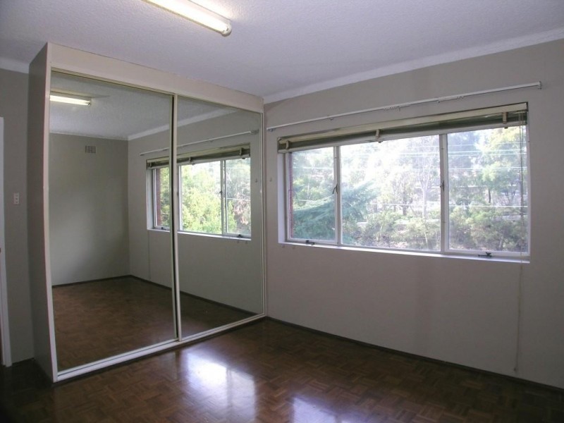 9/20 Bank St, Meadowbank NSW 2114