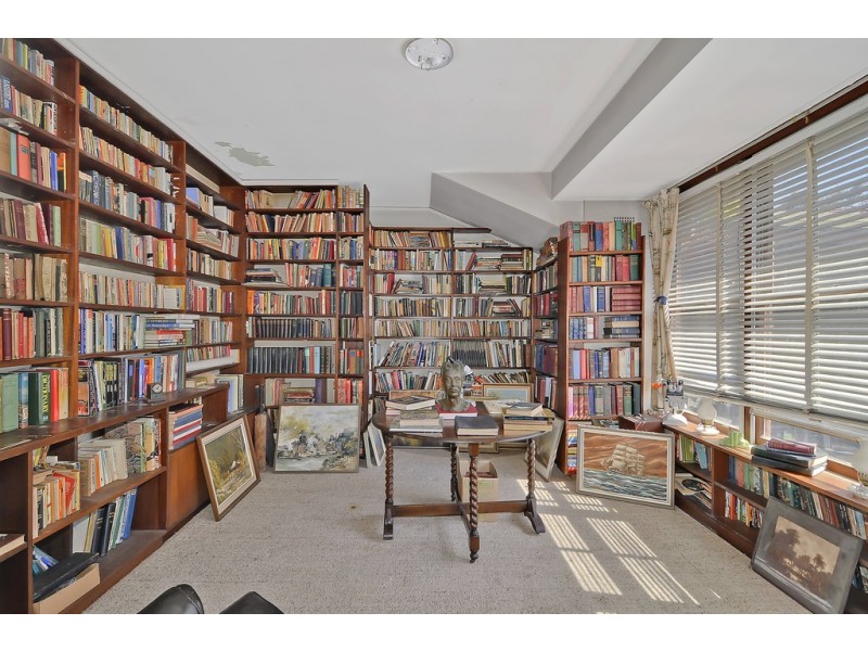 5 Gollan Avenue, Oatlands NSW 2117