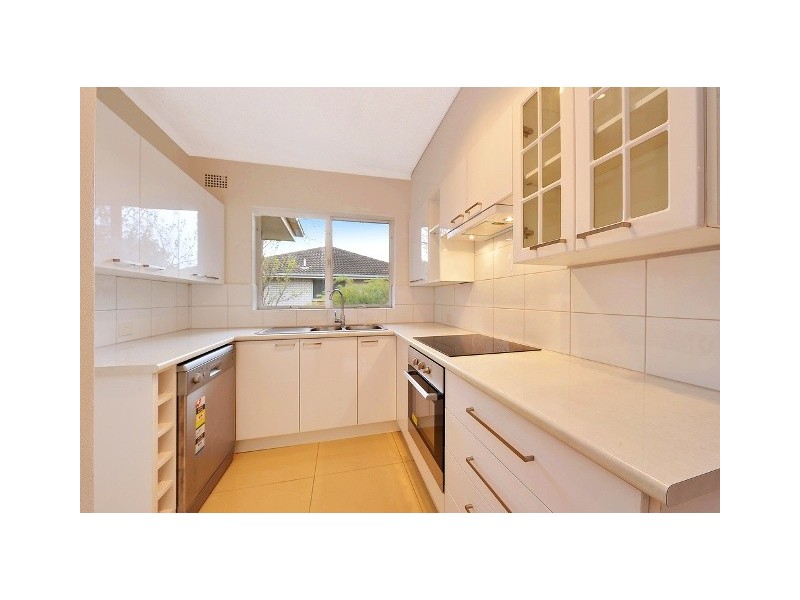 9/20 Bank Street, Meadowbank NSW 2114