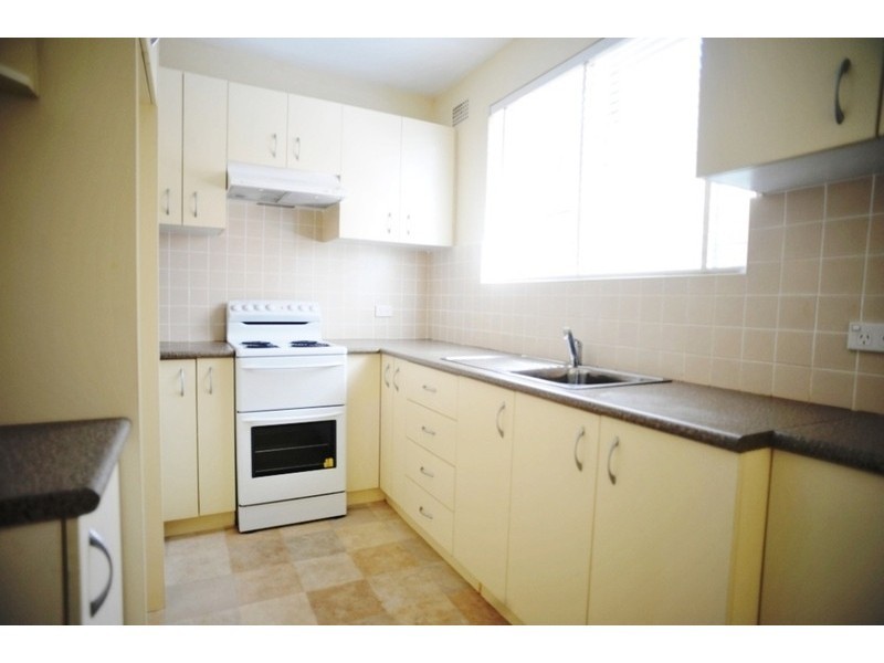 2/21 Terry Rd, West Ryde NSW 2114