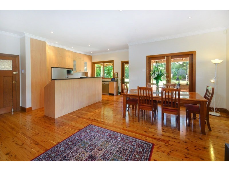 16 Macintosh St, Melrose Park NSW 2114