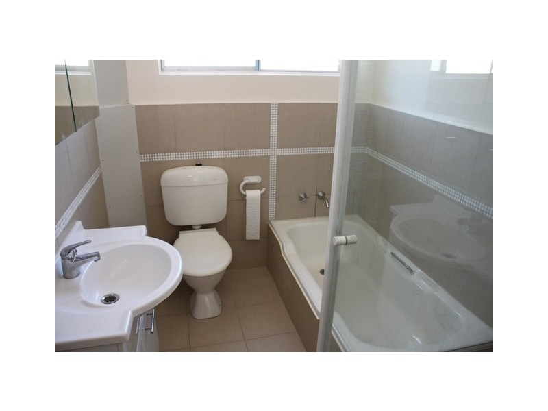 5/30 Meadow Cres, Meadowbank NSW 2114