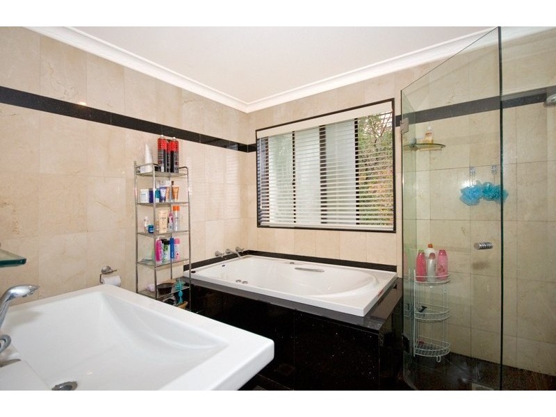 11a Bruce St, Ryde NSW 2112