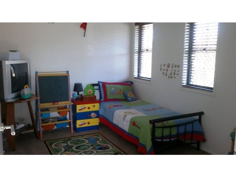 13 Mapelton Circuit, Parkinson QLD 4115