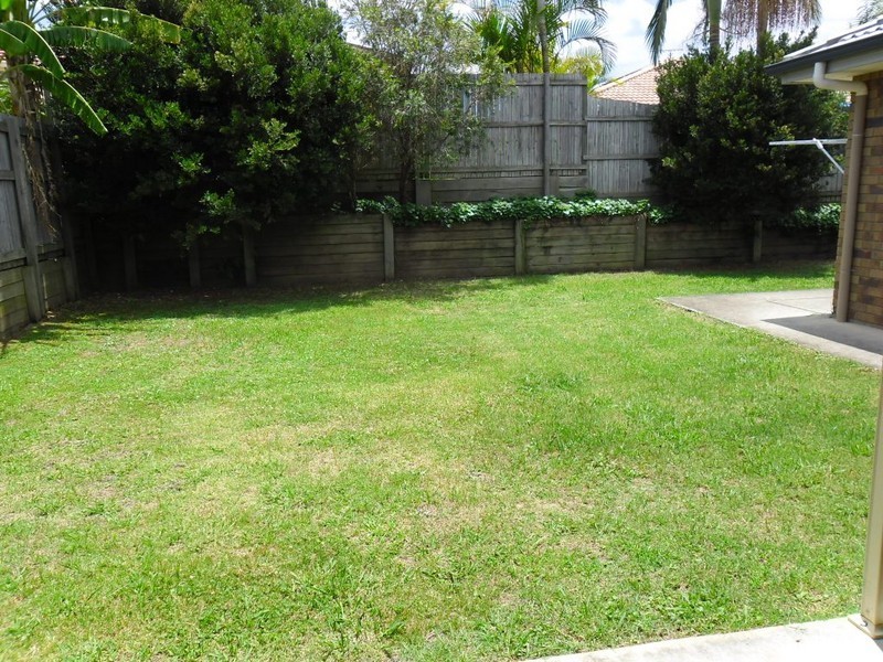 8 Stivala Street, Calamvale QLD 4116