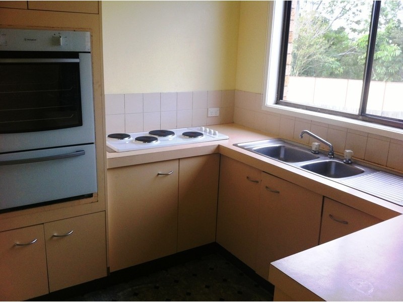 3 Hughes Street, Browns Plains QLD 4118