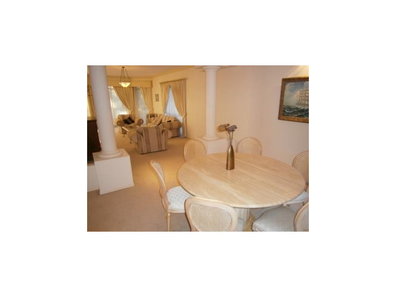 16 Shelley Street, Sunnybank QLD 4109