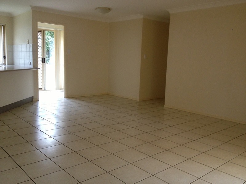 5 Coorong Place, Parkinson QLD 4115