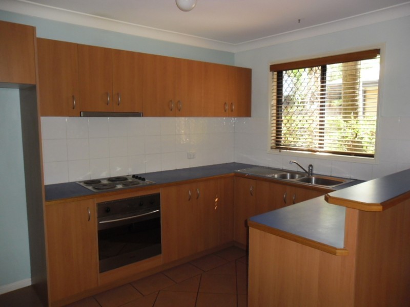 2/20 Park Lane, Yeerongpilly QLD 4105