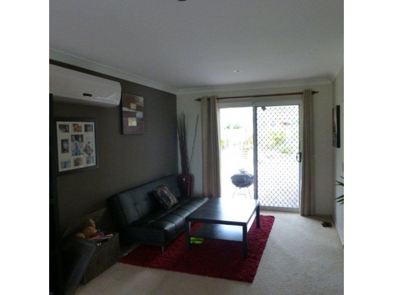 22 Watheroo Place, Parkinson QLD 4115