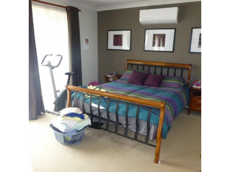 22 Watheroo Place, Parkinson QLD 4115