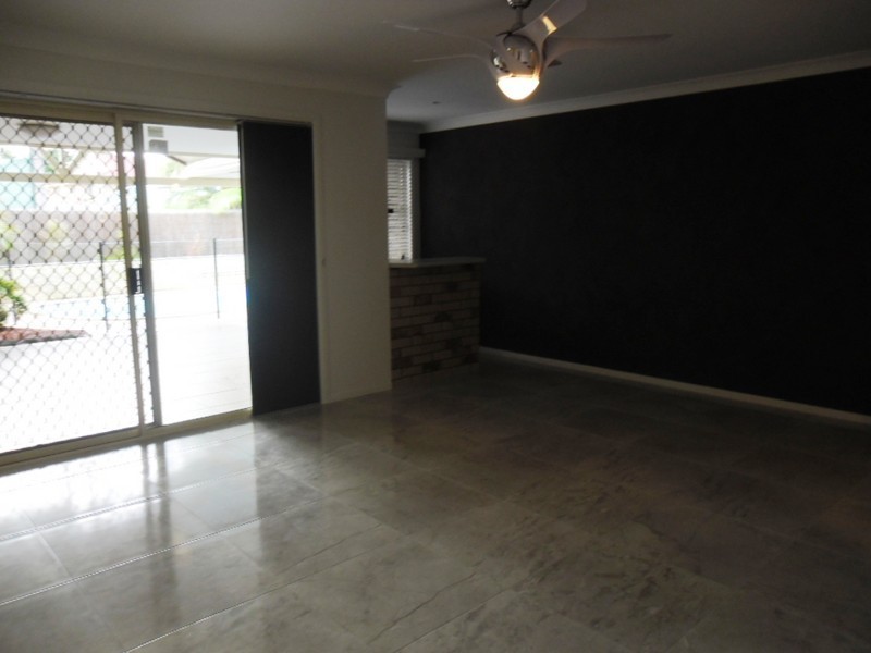 13 Orana Place, Parkinson QLD 4115