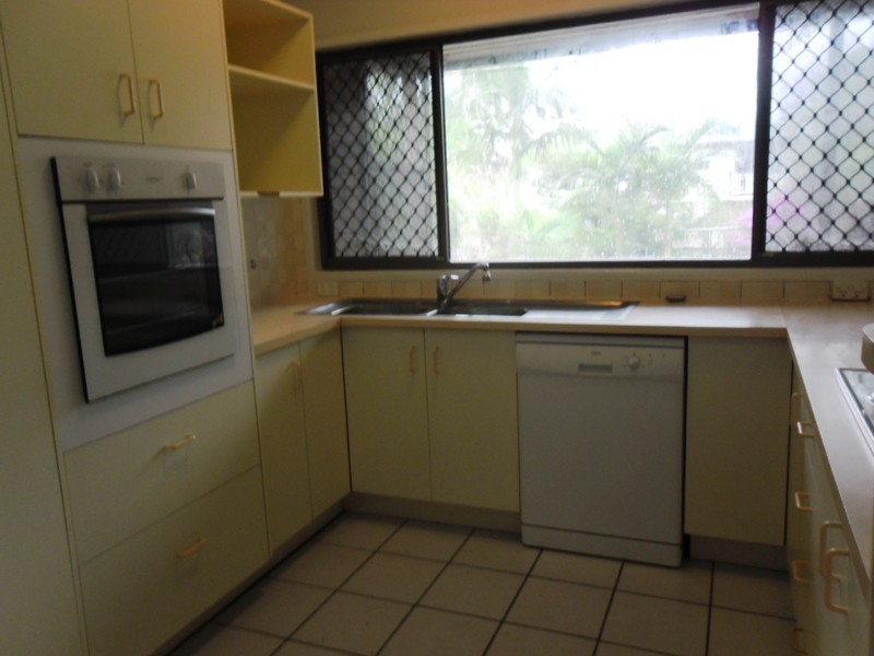 27 Ravenala Street, Sunnybank Hills QLD 4109