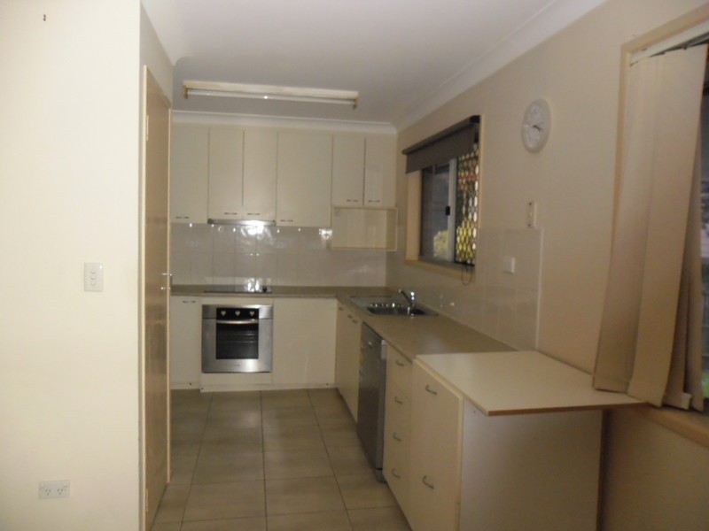 2 Bangalow Street, Algester QLD 4115