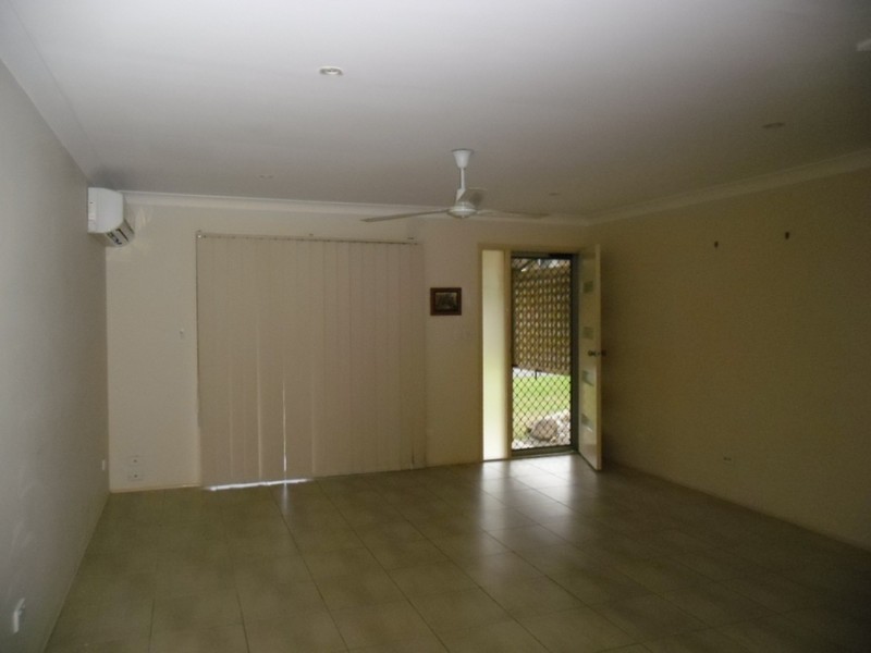 2 Bangalow Street, Algester QLD 4115