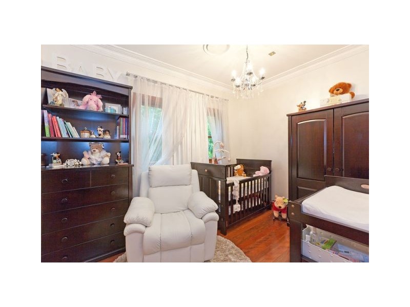 1 Selangor Place, Carina QLD 4152