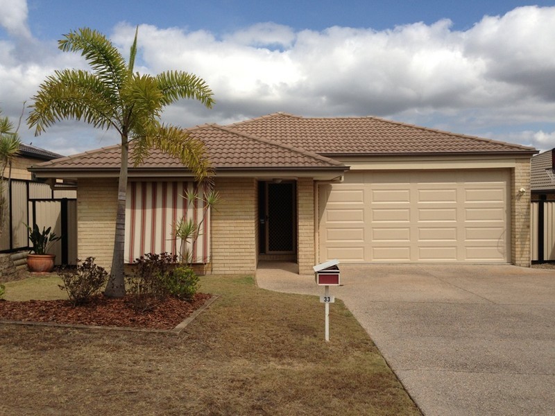 33 Bufalino Street, Parkinson QLD 4115