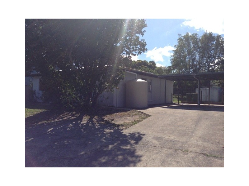 54 Waratah Drive, Crestmead QLD 4132
