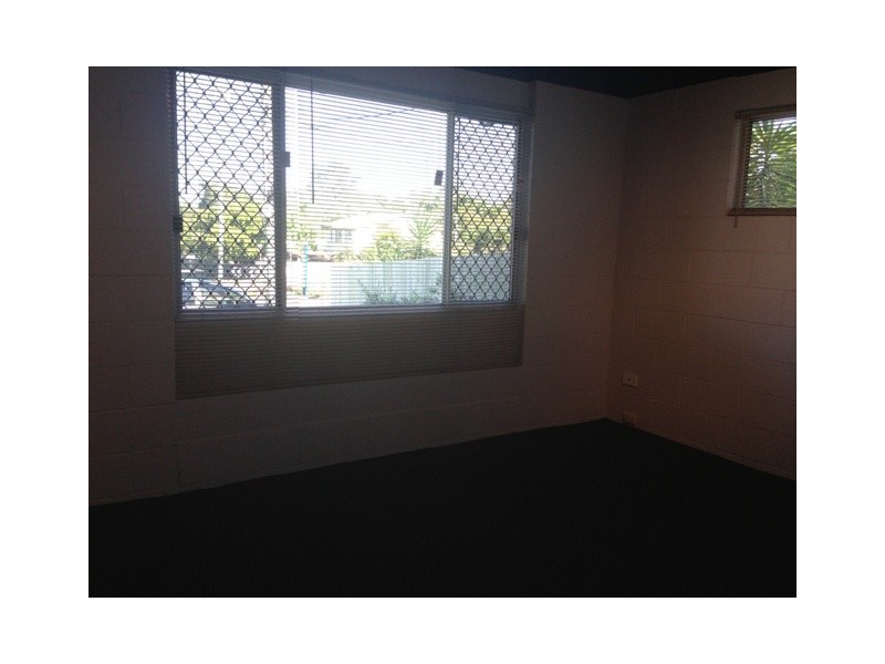 54 Waratah Drive, Crestmead QLD 4132