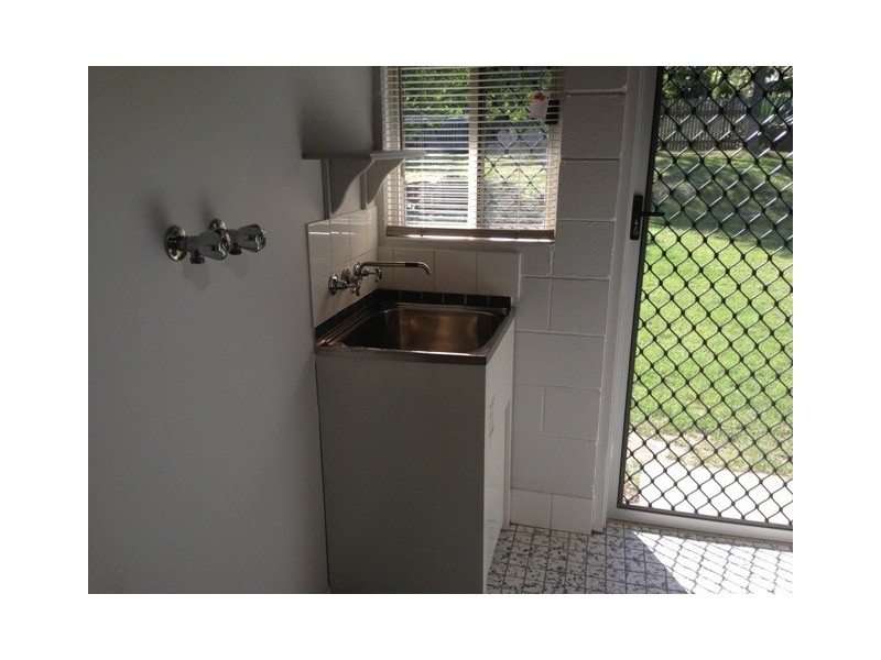 54 Waratah Drive, Crestmead QLD 4132