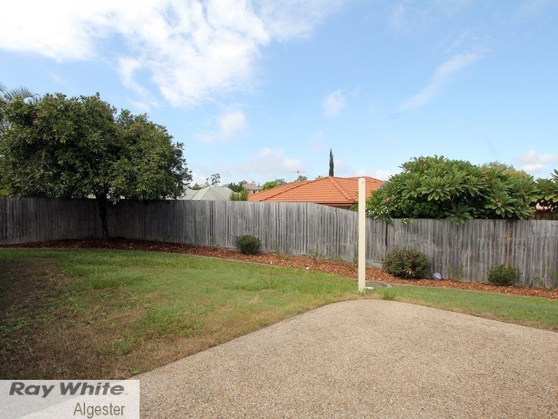 3 Newland Crescent, Parkinson QLD 4115