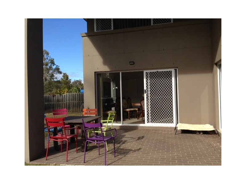 7 BARRINE PL, Parkinson QLD 4115