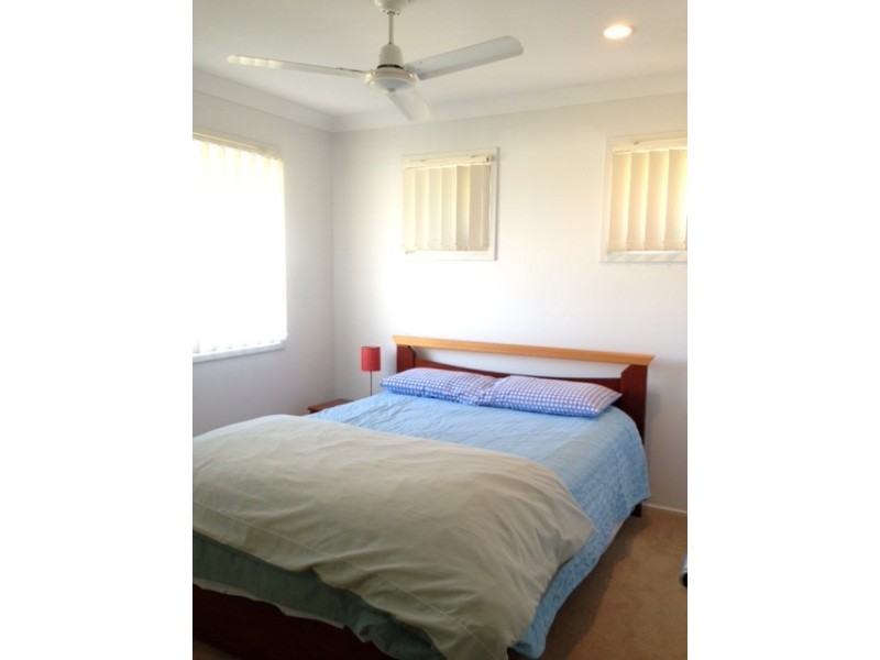 7 BARRINE PL, Parkinson QLD 4115