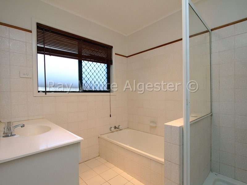 8 Carribin Street, Algester QLD 4115