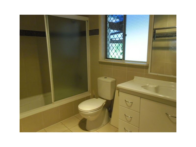 61 Dunedin Street, Sunnybank QLD 4109