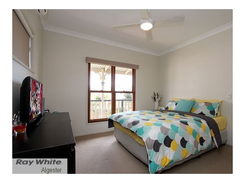42 PARK EDGE DR, Springfield Lakes QLD 4300