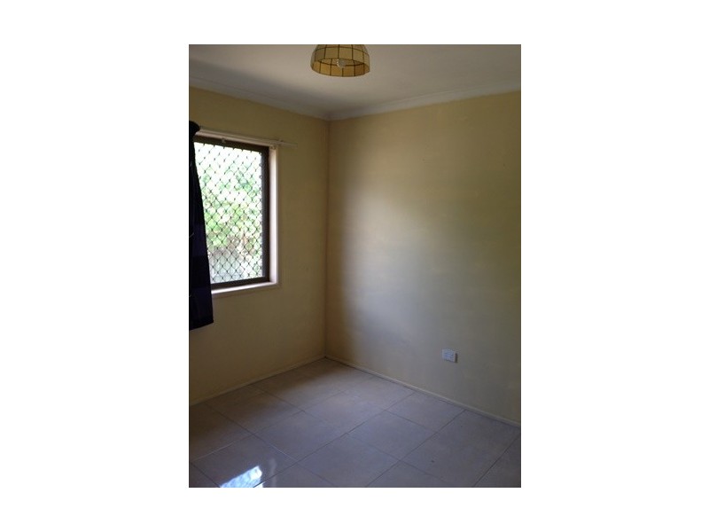 8  AMINTA ST, Sunnybank QLD 4109