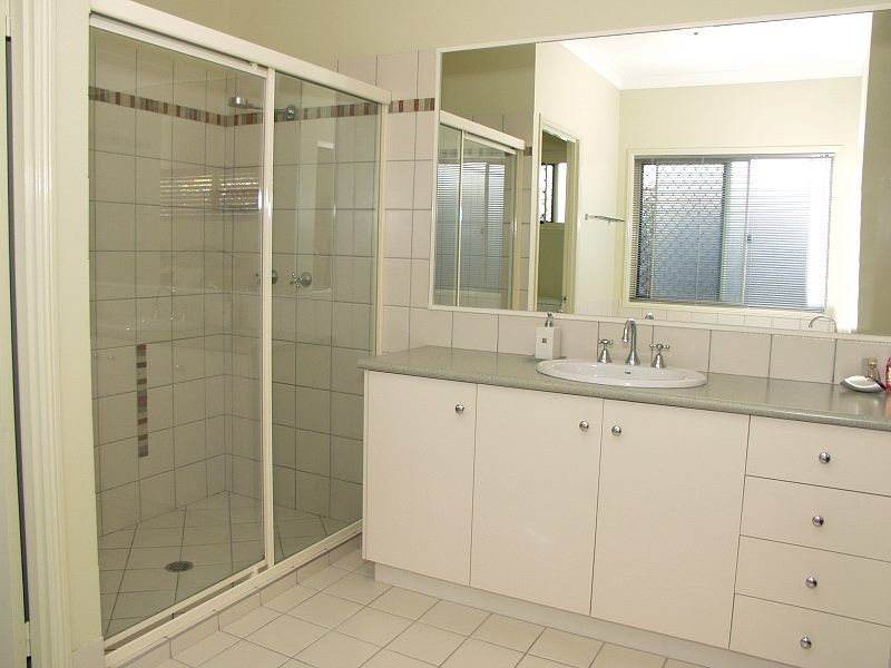 3 Watervale Place, Calamvale QLD 4116