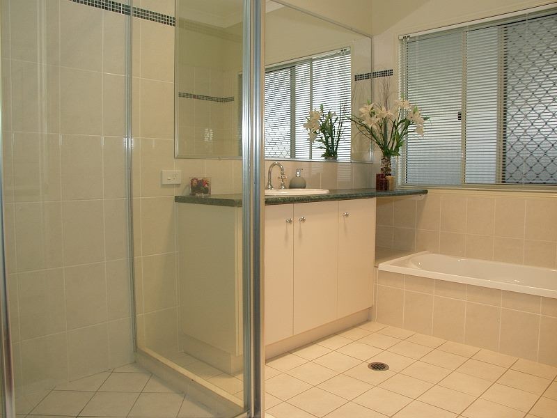 3 Watervale Place, Calamvale QLD 4116