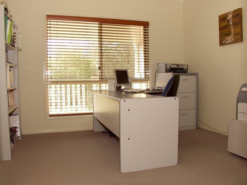 3 Watervale Place, Calamvale QLD 4116