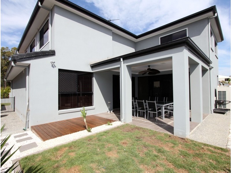 1 Ribbonwood St, Sunnybank Hills QLD 4109