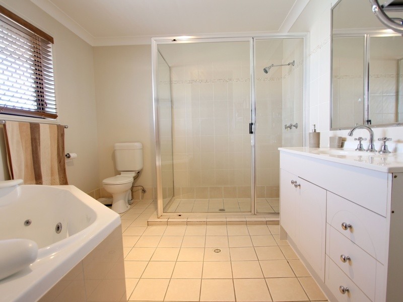 36 Wallum Drive, Parkinson QLD 4115