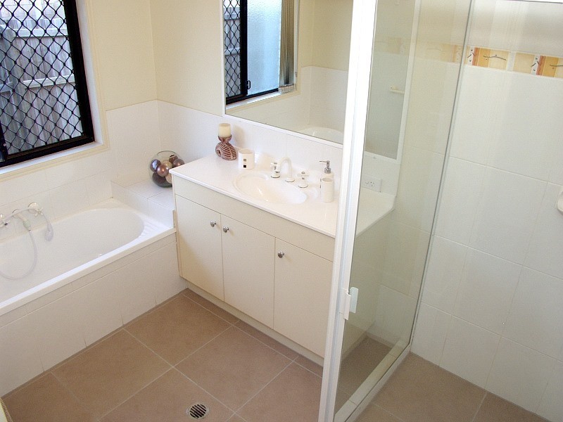 55 Watarrka Drive, Parkinson QLD 4115