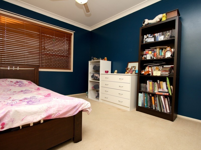 25 Carmel Place, Calamvale QLD 4116