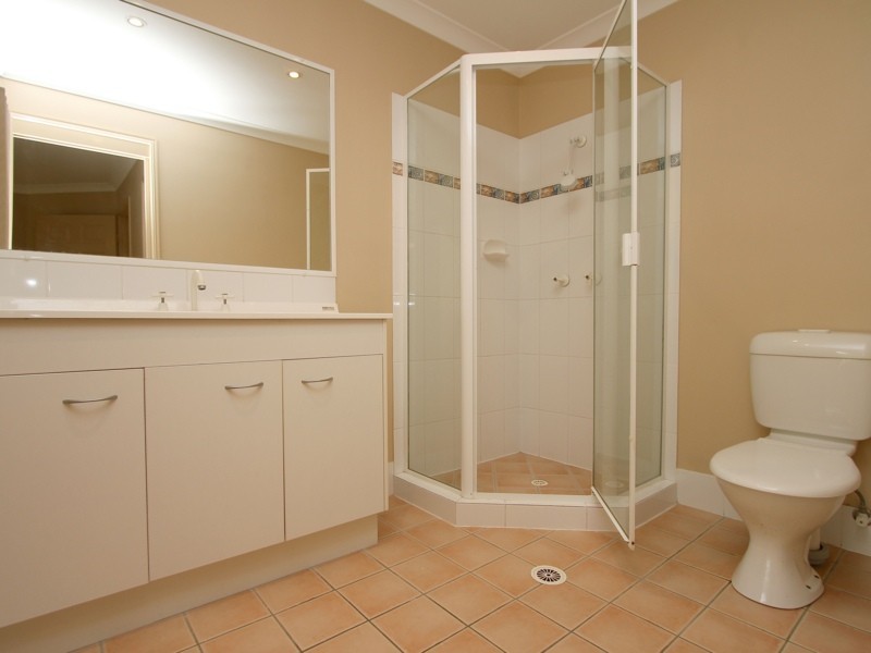 51 Watarrka Drive, Parkinson QLD 4115