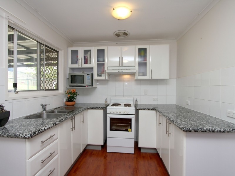 29 Strathallen Drive, Boronia Heights QLD 4124