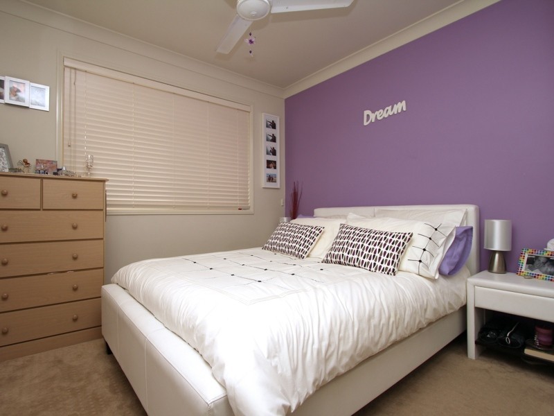 62 Sunflower Crescent, Calamvale QLD 4116