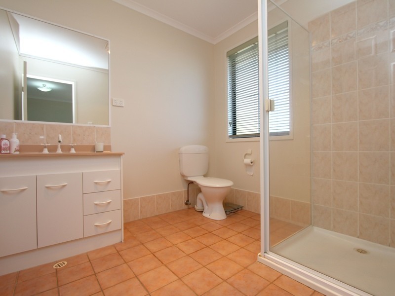 11 Michigan Crescent, Parkinson QLD 4115