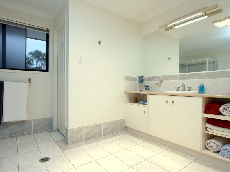 72-76 Granger Road, Park Ridge South QLD 4125