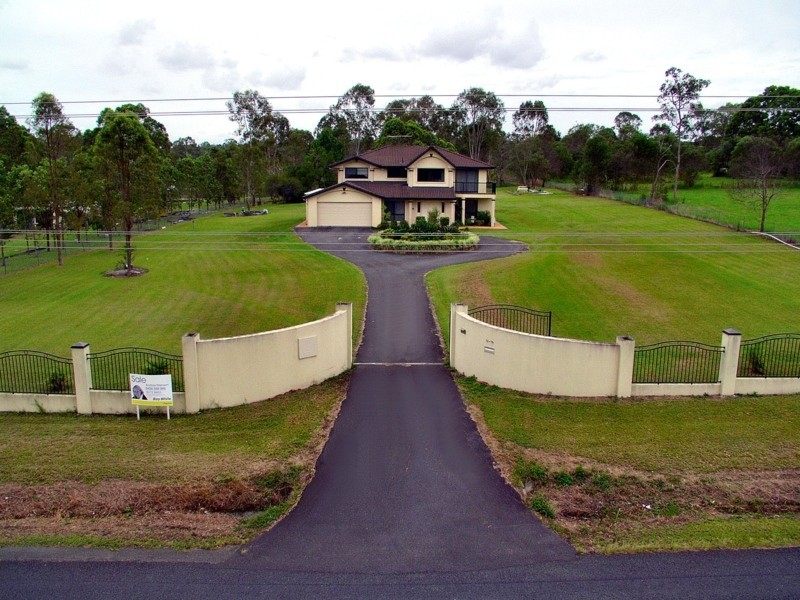 72-76 Granger Road, Park Ridge South QLD 4125