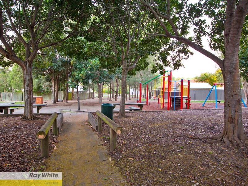 14 Springfield Crescent, Parkinson QLD 4115