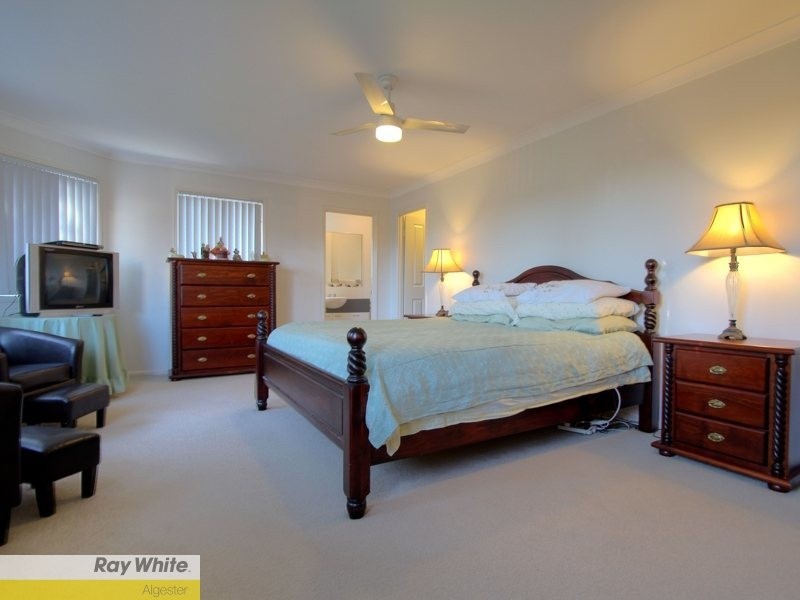 28 Tarra Place, Parkinson QLD 4115