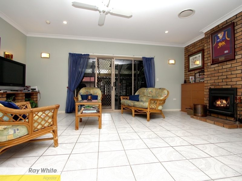 9 Copeton Crescent, Parkinson QLD 4115